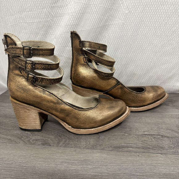 Freebird Distressed Bronze Leather Ankle Strap Block Heel Booties Women's Size 9 - Picture 5 of 10